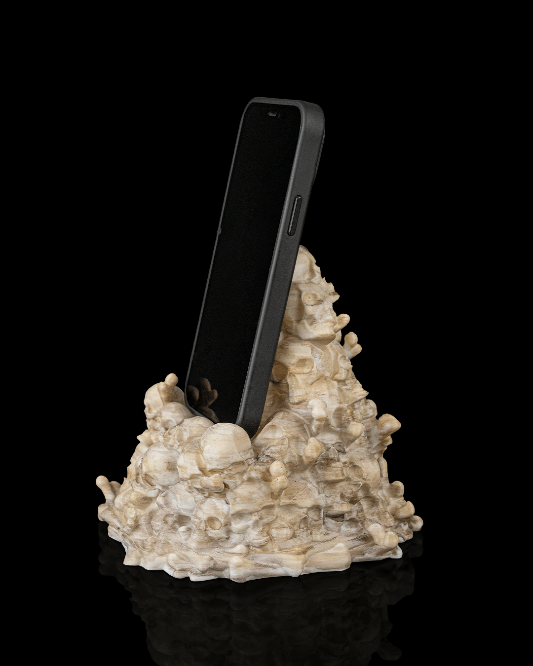 Bone Throne Phone Holder – All-White Skull Stand | 3D Printed Desk & Gaming Decor