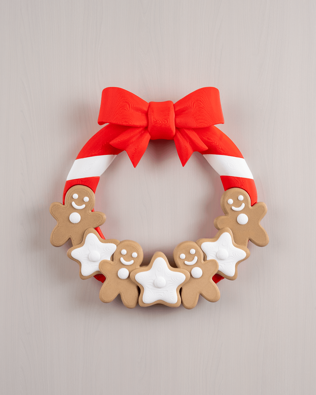 Doorlicious Gingerbread Wreath – Holiday Cookie Delight