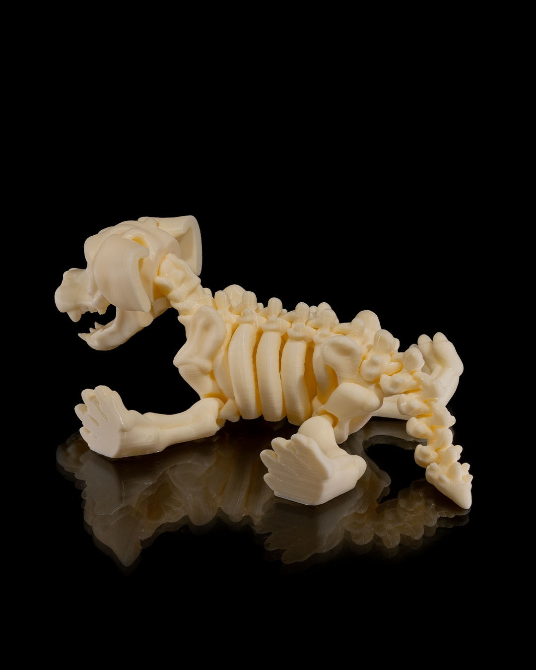 Max — Skeleton Dog Figurine (Fossil White Edition)