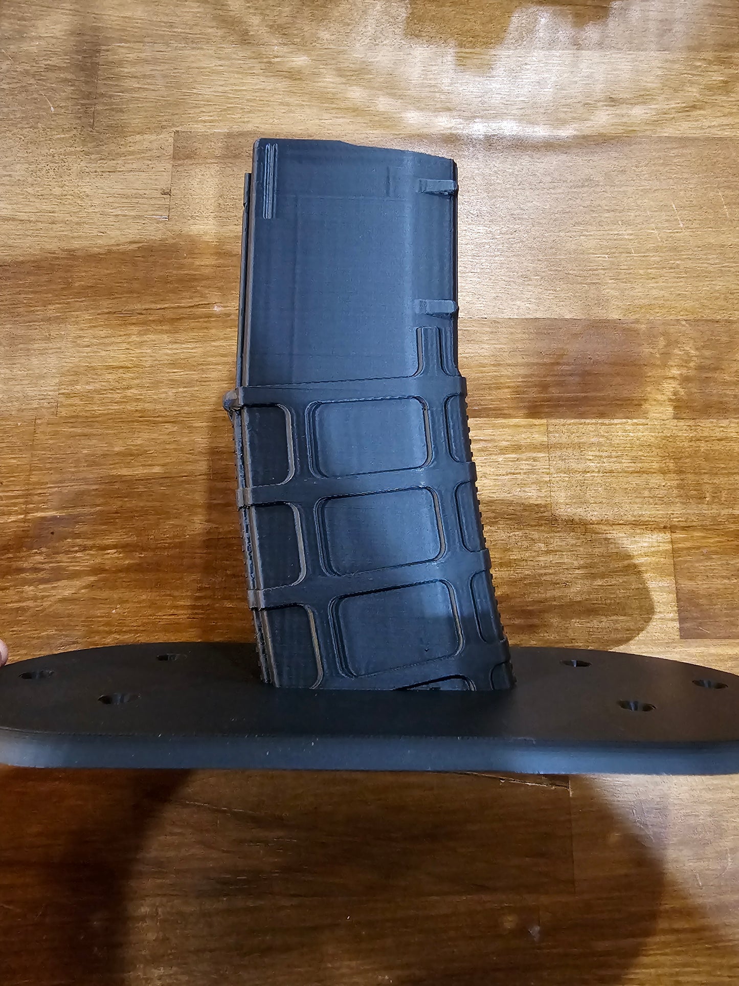 Rifle Display Stand (Magazine Style) – Freestanding or Wall Mount