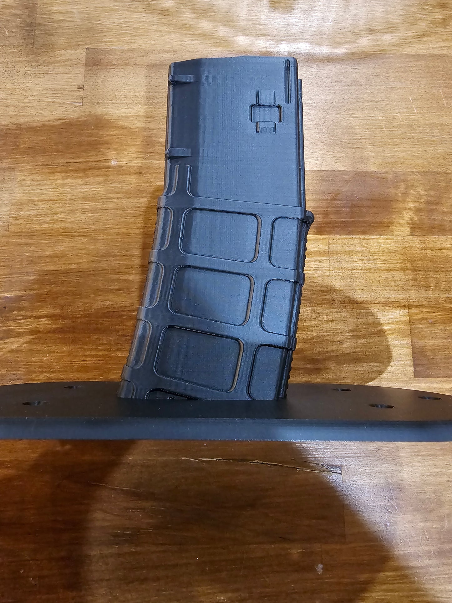 Rifle Display Stand (Magazine Style) – Freestanding or Wall Mount